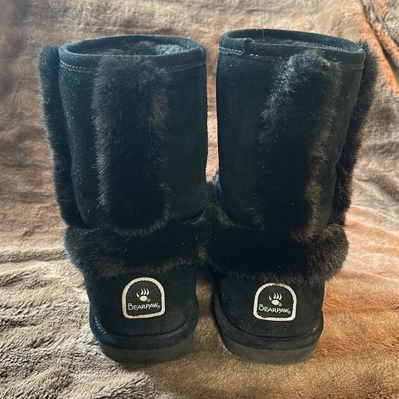 BEAR PAW Ashleigh Black Suede Slip on Boot Sz 10 - Picture 4 of 14